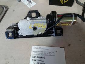 640.bm1k06 Bmw 530i 2006 Lid Motor Pull Down 320146