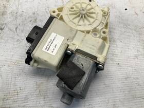 642.bm1l10 Bmw 09-12 550i Gt Rwd 4.4 At Front Right Door Window Regulator Power Motor B