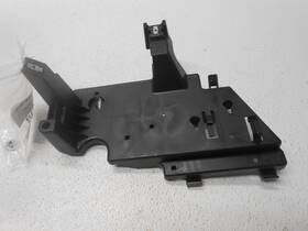 Cadillac Smitley-362-01-1159 2011 Cts Trunk Fuse Box Bracket