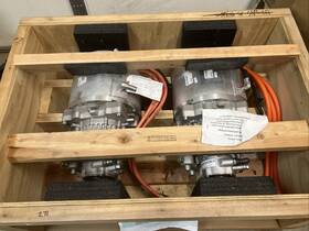 Em-pmi250-t160-245v Danfoss 2x Em-pmi Uqm Ev Motor 20080-034 / 160 Kw 350 Nm