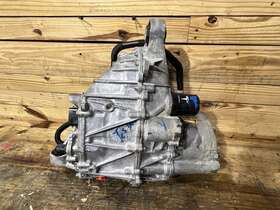 1120990-00-h Tesla Oem 2020 - 2023 Model Y Rear Drive Motor Unit Inverter