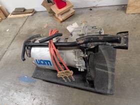 Spm195-114-3 Uqm Used Pp-100 Powerphase 100 Traction Motor And Inverter 100kw / 300 Nm